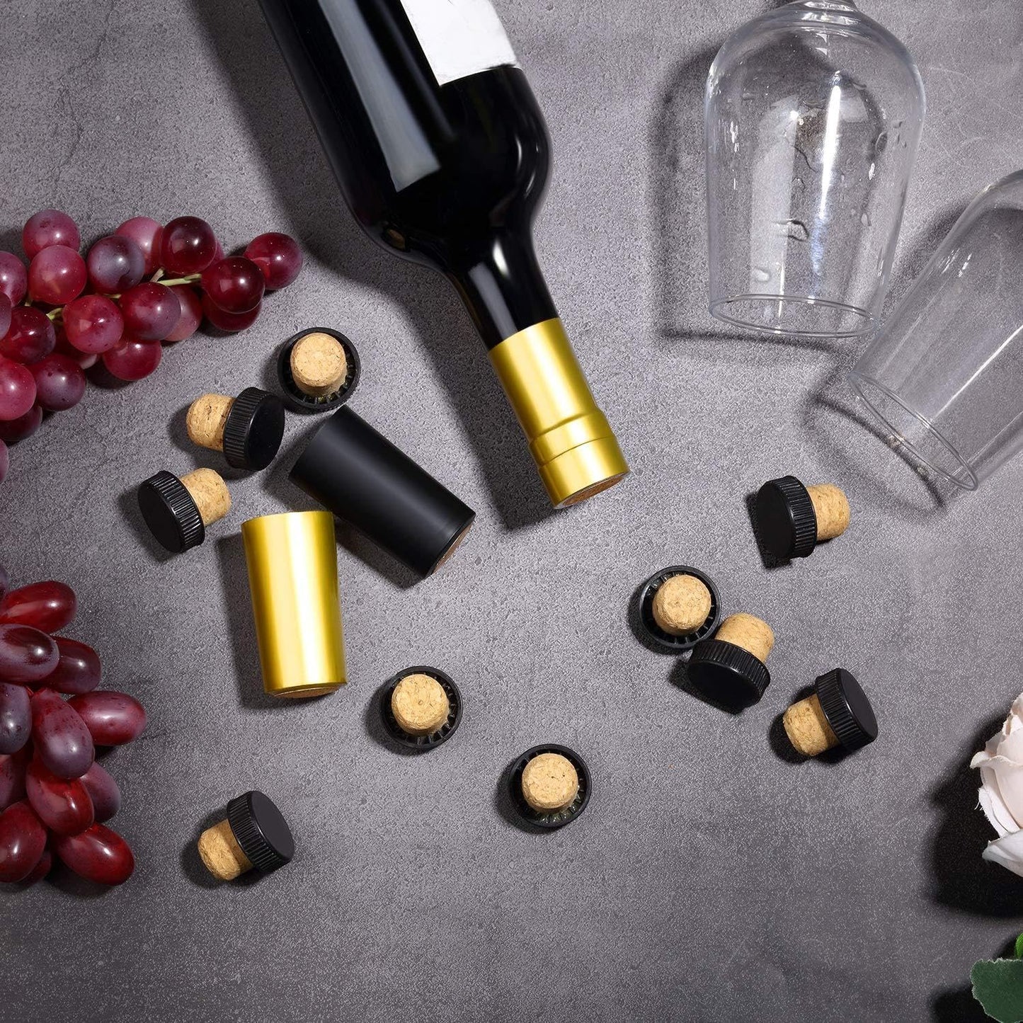 Blulu 100 Pack Wine Sealer for Wine Bottles, 50 Pcs Cork Stoppers and 50 Pcs PVC Heat Shrink Capsules Bottle Resealer Kit for Cruise Home Cellars Wedding Christmas Party(Gold, Black)