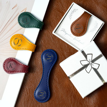 KIKIDWIS Personalized Leather Magnetic Bookmark with Pen Holder – Custom Initial Design for Readers（Brown-C）
