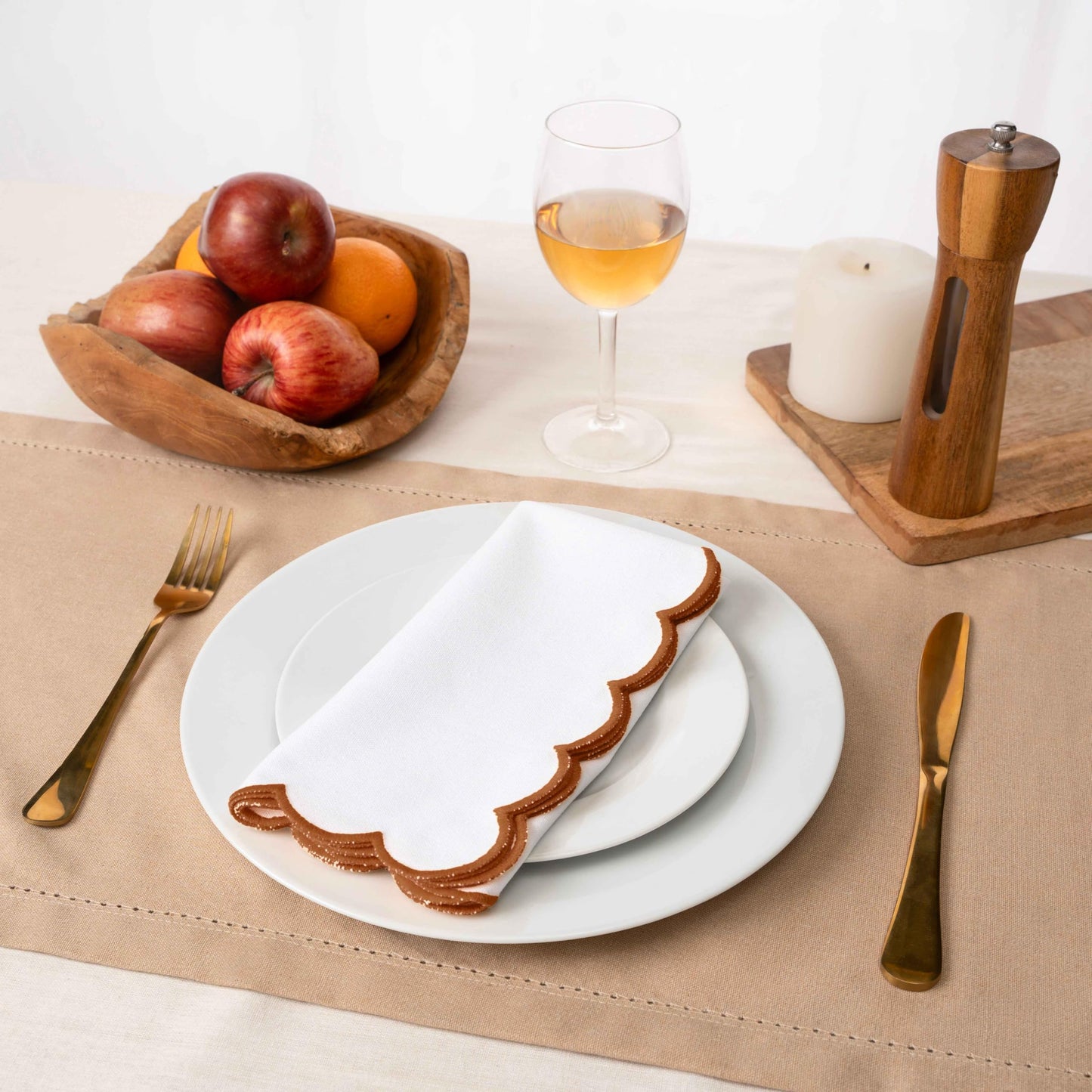 Blue Needles Scalloped Embroidery Cloth Napkins - 100% Cotton Set of 4 White Cloth Napkins with Scallop Design, 17 X 17 Inch Soft, Reusable, Washable Spring Summer Easter Table Decor - Edges - Rust