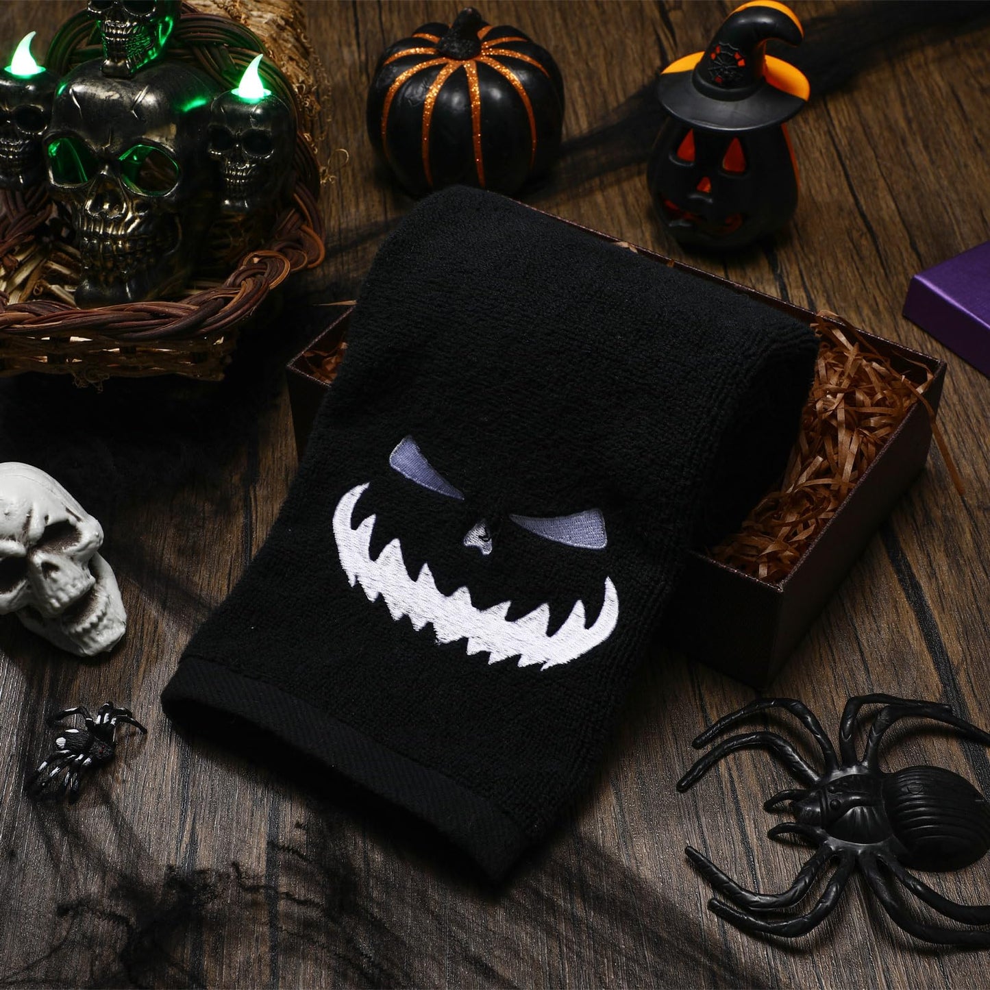 Fanfanwin 3 Pcs Halloween Bath Hand Towels 13.7 x 29.5 Inch Embroidered Decorative Hand Towel Kitchen Towels 100% Cotton Towel Decor for Holiday Bathroom(Black,Pumpkin)