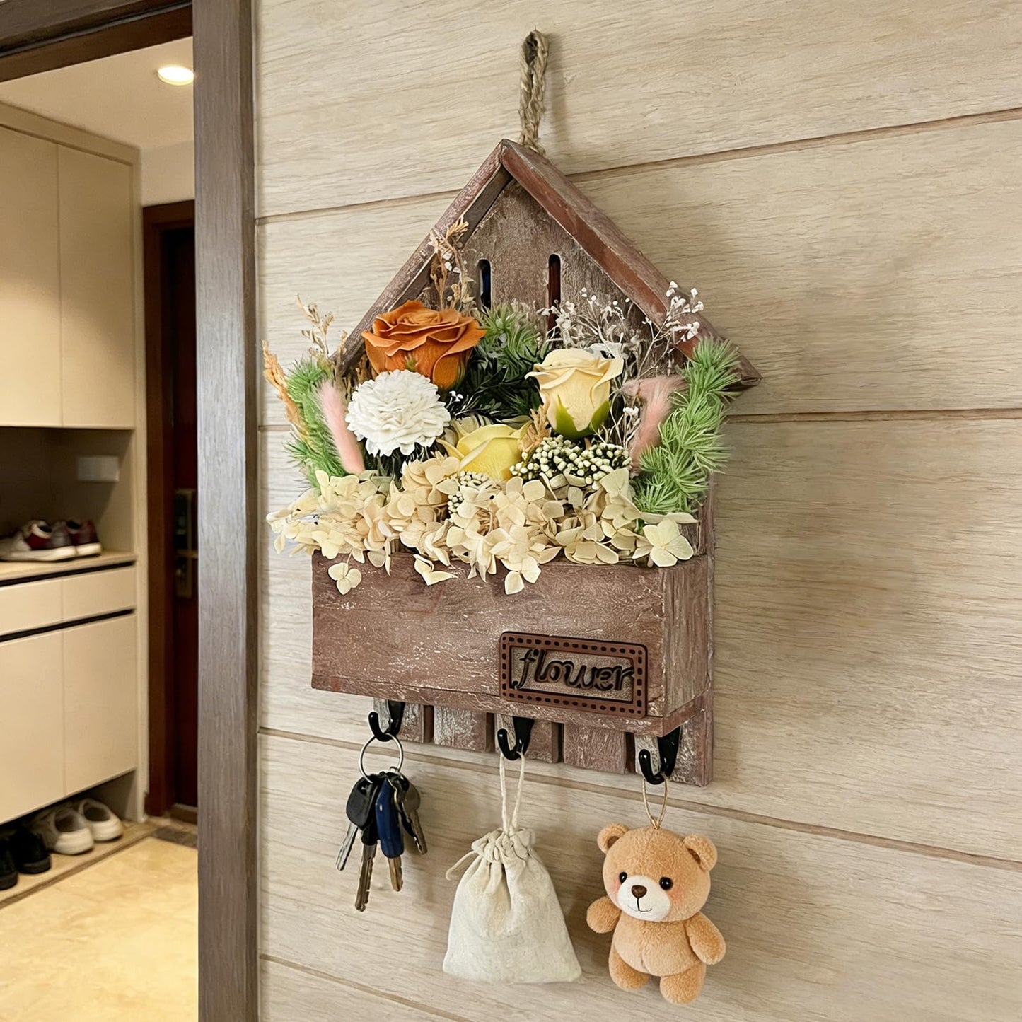 EIGHTOWN Orange Floral Wall Hooks, Farmhouse Wooden House Shape Key Holder with 3 Hooks, Artificial Soap & Dried Flower Decorative Hanger for Entryway, Living Room, Home Decor (Orange)