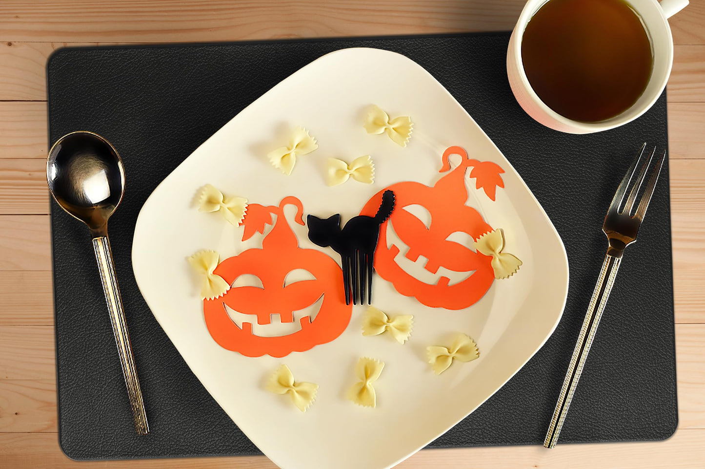 Faux Leather Halloween Placemats HeloHo Black Table Place Mats Set of 4 Waterproof Oilproof Heat Stain Resistant Placemats Washable Wipeable Placemat for Kitchen Dining Table Decoration Indoor Outdoor