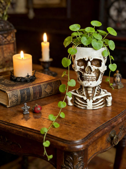 COMODID Unique Skull Decor,Skeleton Planter Spooky Face Flower Pot with Drainage Hole,Resin Skull Head Planter for Succulents, Indoor Outdoor Gothic Halloween Home Decor, Gift for Plant Lovers（White）