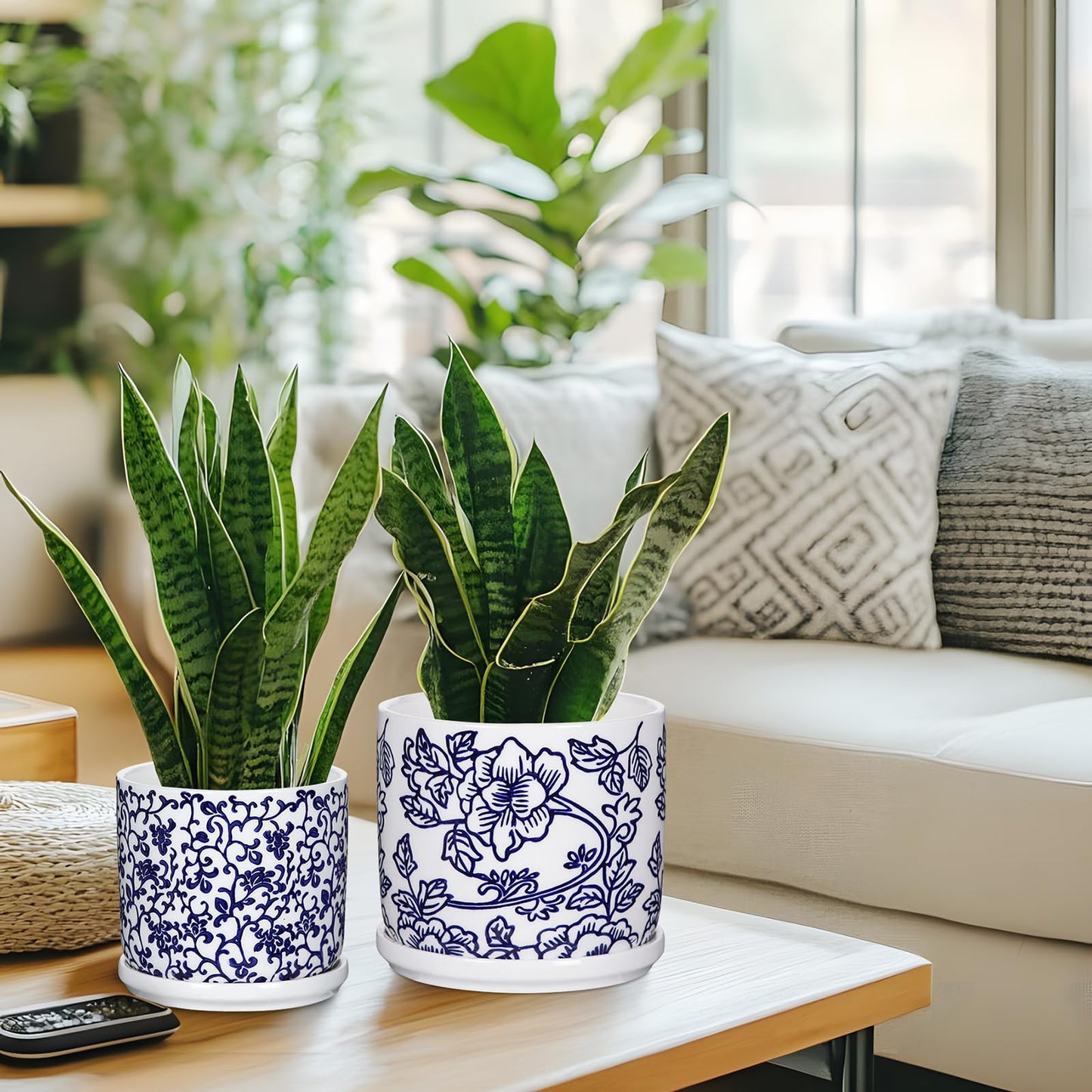 Set of 2 Blue and White Ceramic Plant Pots with Drainage Hole and Saucers, Retro Blue Porcelain Vase Round Planters for Succulent Cactus Indoor Outdoor Garden Home Desktop Decor, 4.5+5.5 Inch