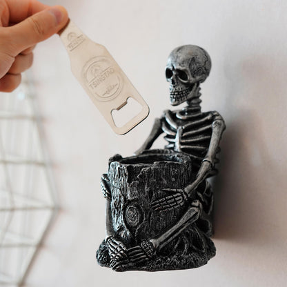 Skeleton Toothbrush Holder for Bathroom, Resin Skull Pen Holder, Gothic Decor, Desk Storage Cup for Toothpaste, Makeup Brushes or Combs, Metal Black