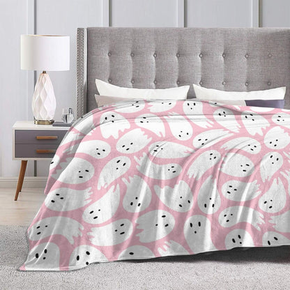 PDDCWAY Pink Halloween Blanket 40"x50" Cartoon Ghost Fleece Throw Blanket for Bed Sofa Couch Kids Kawaii Cute Plush Blanket Pink Fuzzy Blankets Bedroom Flannal Blankets