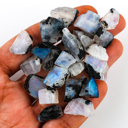 Gemkora 250 ct. Natural Blue Flash Raw Tourmilated Moonstone Crystal Rough Gemstone, Rock, Jewelry Making Supplies, Chakra Healing, Art-DIY Stone, (25 to 30pcs) (10-15mm)