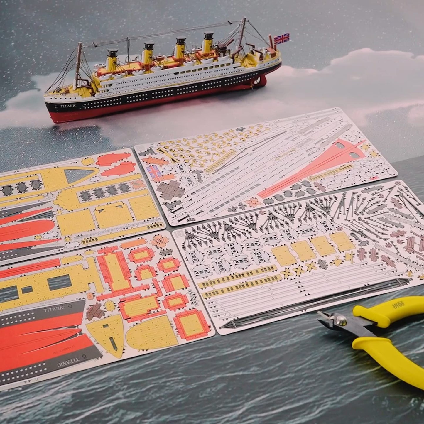 Piececool 3D Puzzles for Adults, Titanic Metal Ship Model Building Kits, Difficult Watercraft Cruise DIY Arts and Crafts Birthday Christams Gifts for Men Women Couples Desk Decor