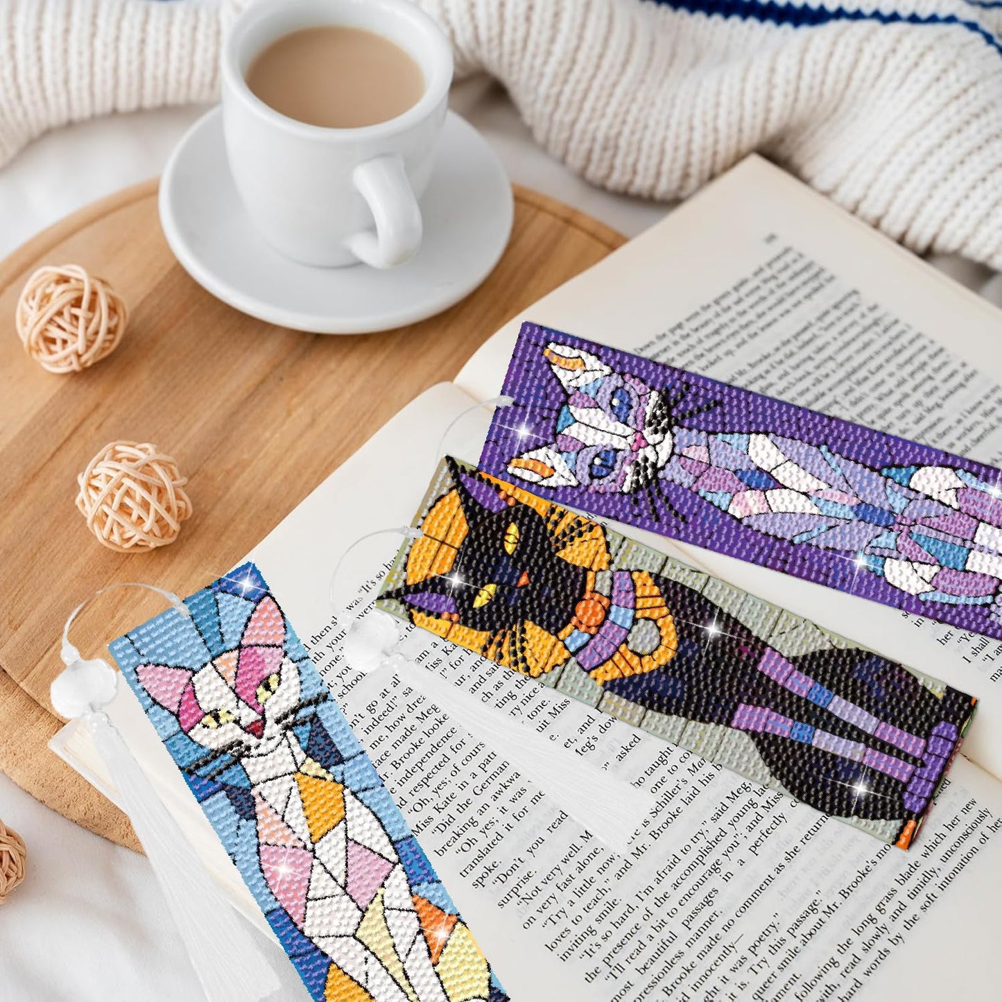 8 Pcs Cat Diamond Art Bookmarks Kit, 5D DIY Diamond Painting Bookmarks for Adults & Beginners, Stained Glass Cat Design Arts and Crafts