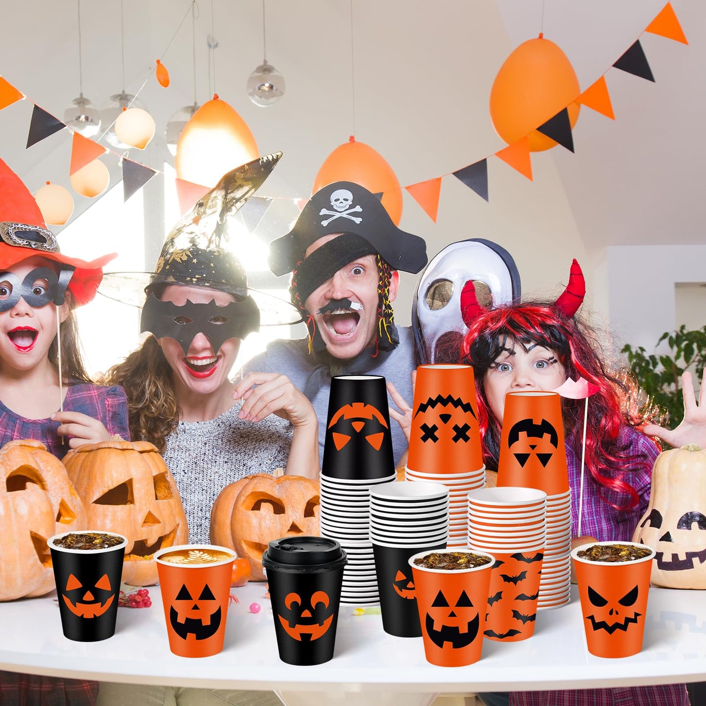 Hauwellter 100 Set Halloween Disposable Coffee Cups with Lids 12oz, Bulk Black Orange Pumpkin Disposable Party Paper Cups for Hot Chocolate Cold Drinks Halloween Birthday Party Supplies Decorations