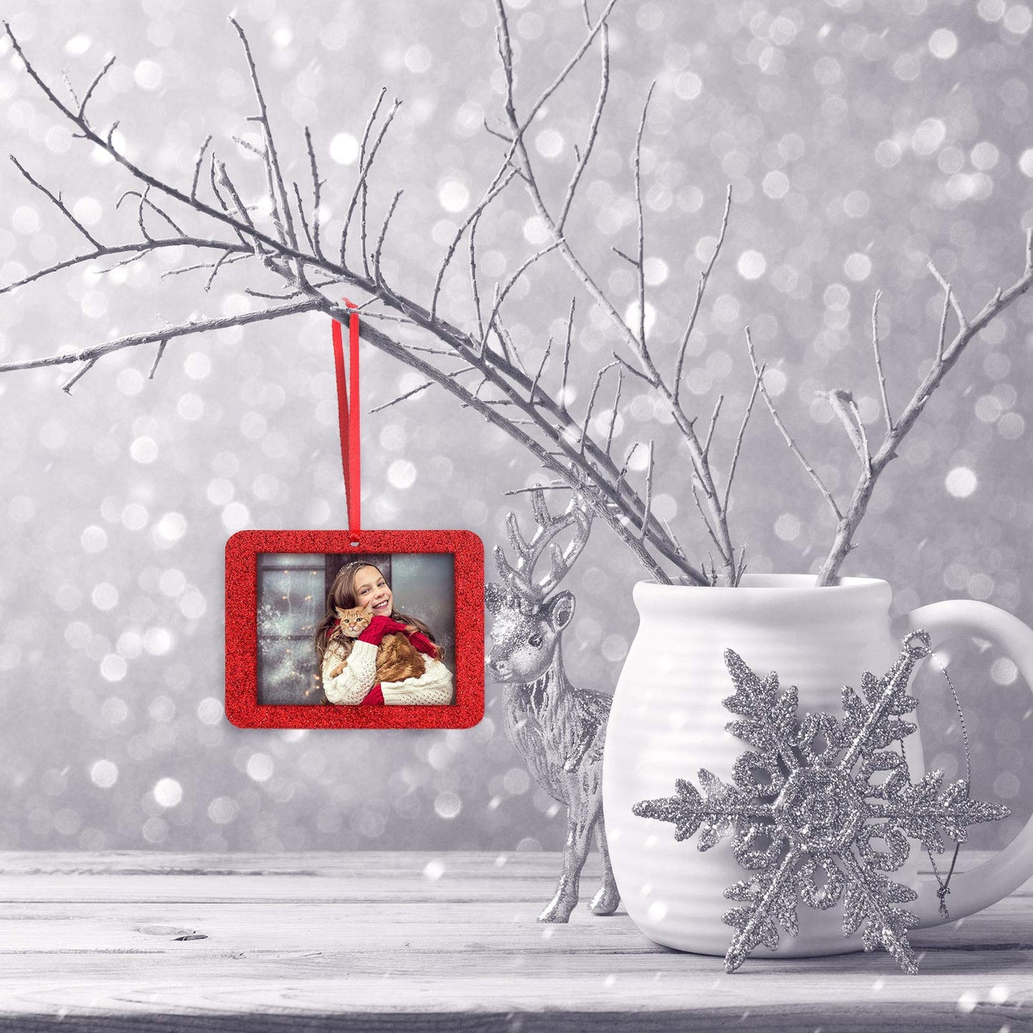 Jetec 36 Pieces Christmas Photo Ornament Frames Mini Felt Glitter Hanging Photo Frame Small Holiday Frames Christmas Tree Decoration for Present Christmas Tree Picture Frames (Red, Green)