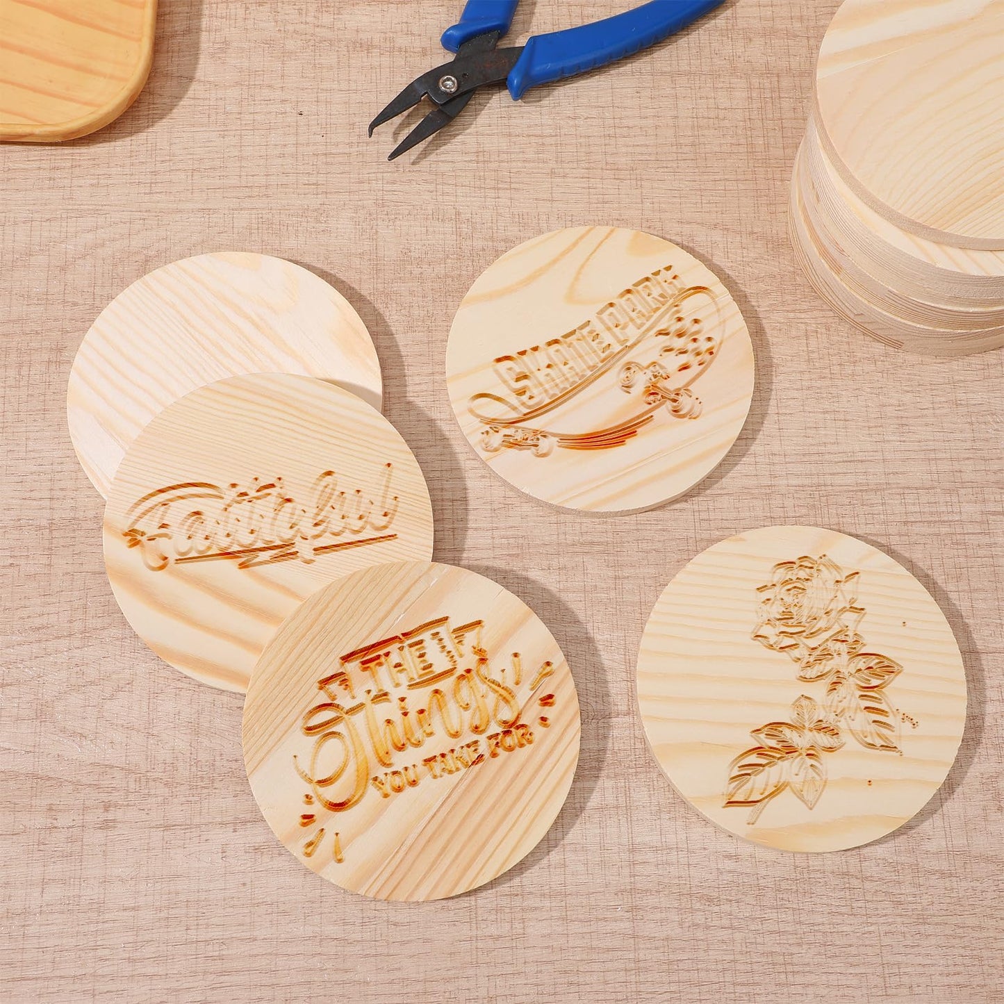 HJZHII 100 Pcs Unfinished Wood Coasters, 4 Inch Blank Wooden Coaster with Non Slip Foam Pad for DIY Stained Drawing Painting Wood Crafts Engraving Home Decoration Supplies(Round, Square)