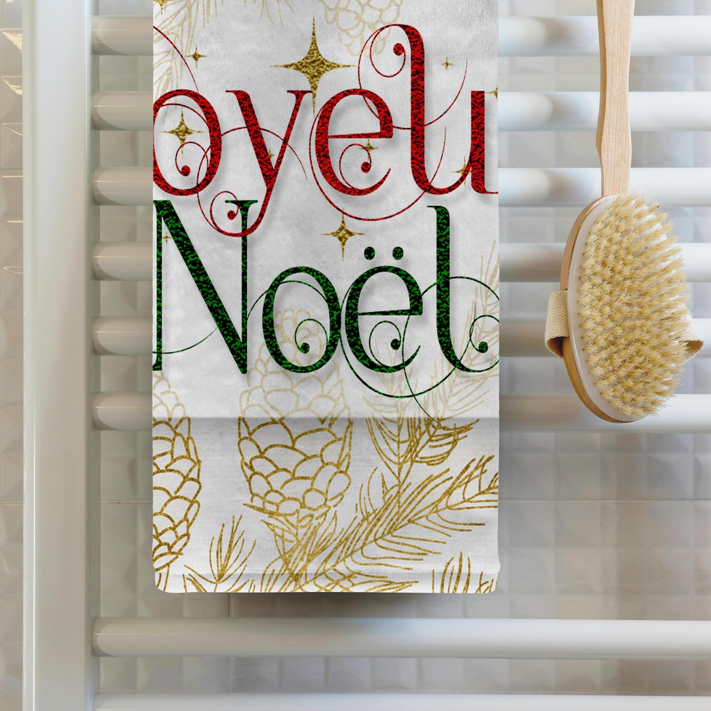 3dRose Towel - Joyeux Noel French Christmas Image of Red Green and Gold - 15 by 22-inches (TWL_298763_1)