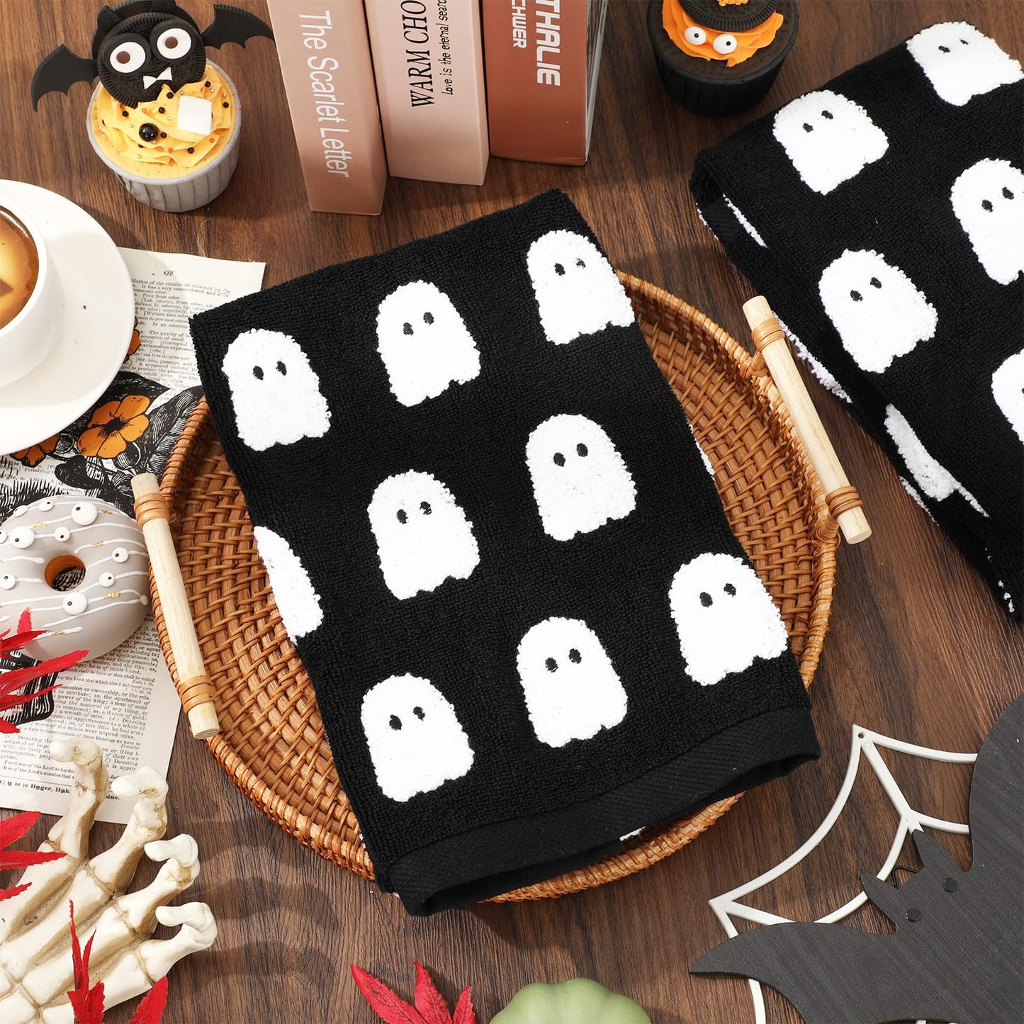 JarThenaAMCS 2 Pack Halloween Hand Towels 3D Black White Ghost Decorative Towel Spooky Boo Cotton Bathroom Towel for Kitchen Drying Cleaning, 29.5 x 13.7 Inch