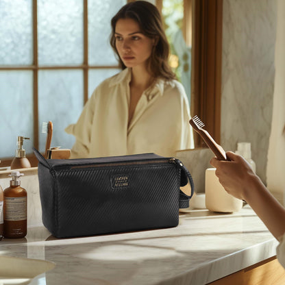 LEATHER VILLAGE Genuine Carbon Fiber Genuine Leather Travel Toiletry Bag - Large Dopp Kit, Water-Resistance Bathroom & Shaving Organizer for Men & Women - Black