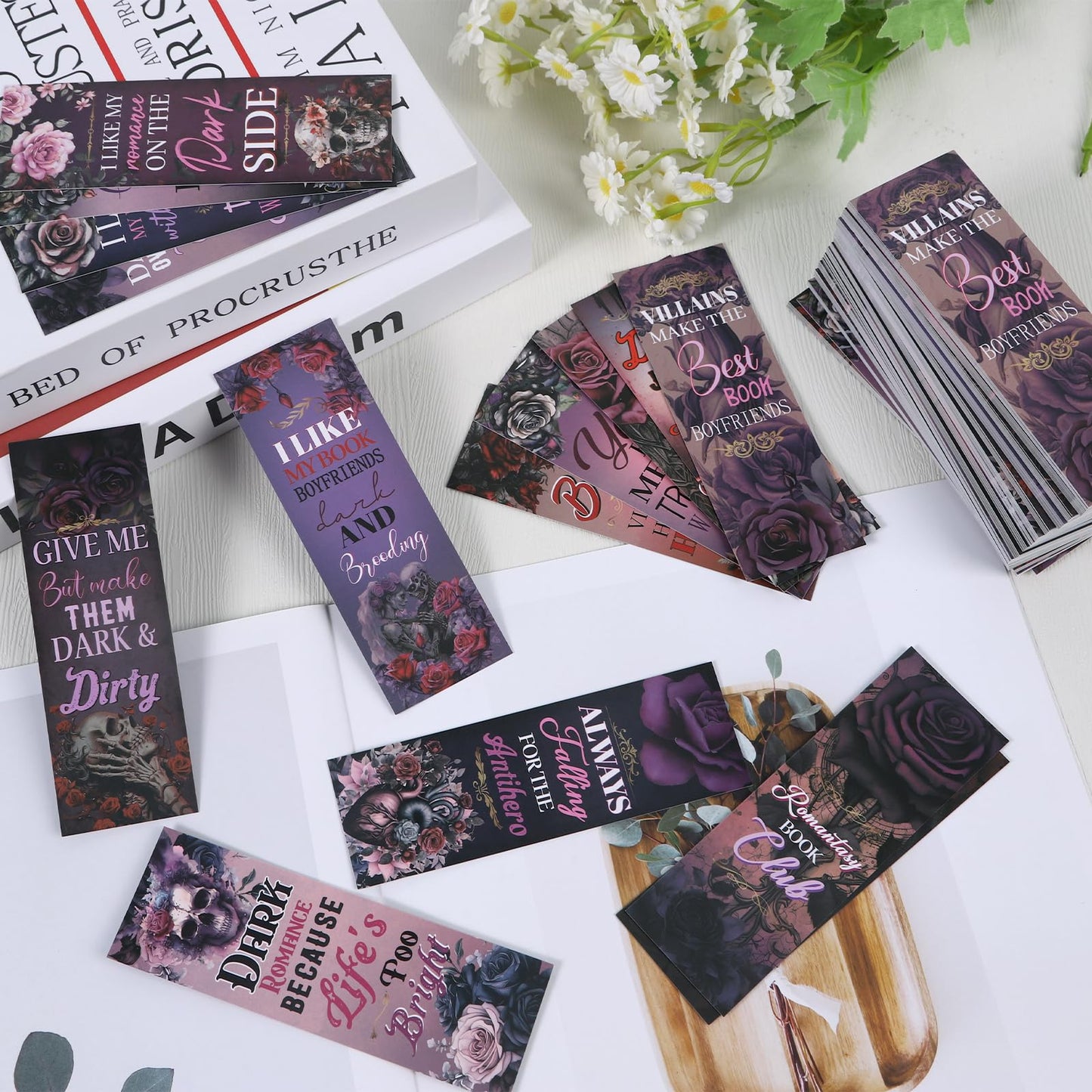 Wxiben Dark Romance Bookmark Gifts - 150 Pcs Dark Romance Merch Book Marks Skull Flower Bookmarks Page Marker Clip Gift for Women Men Book Lover Students Teachers Bookish Bookworm Reading