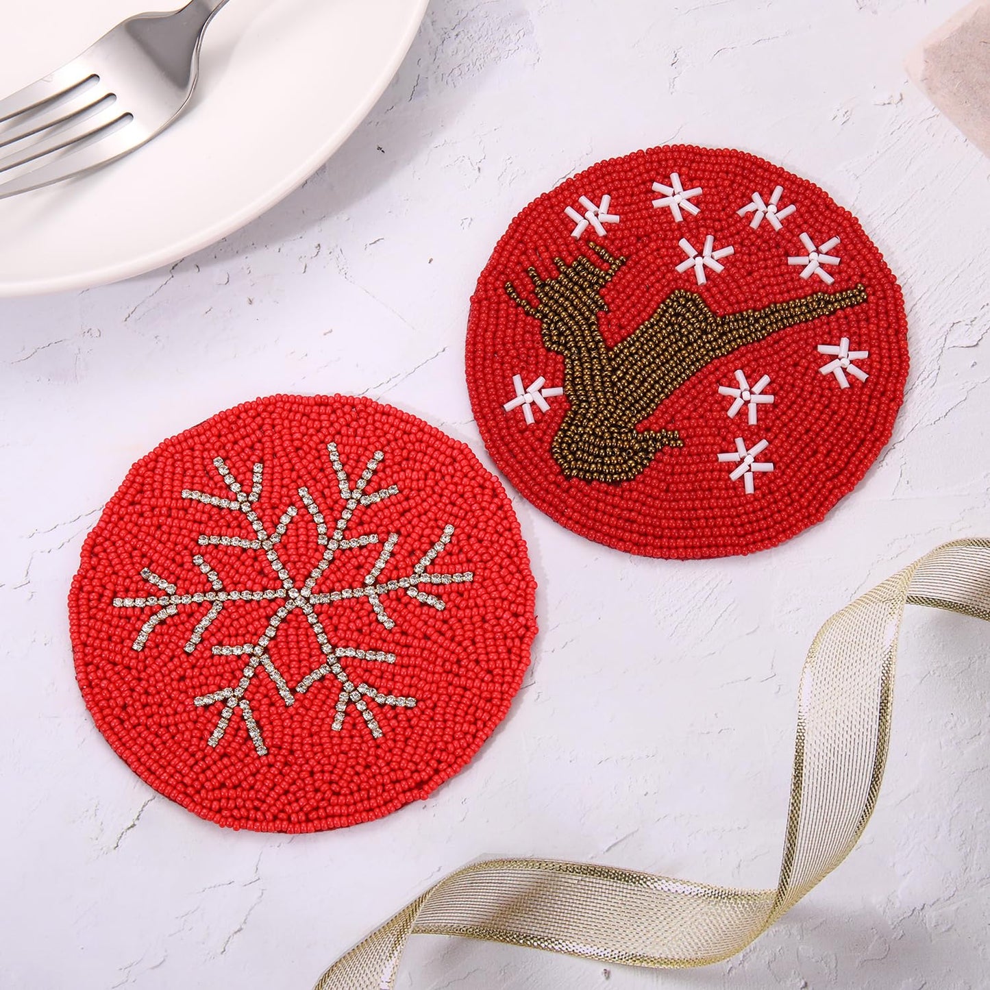 HZEYN Christmas Coaster Beaded Reindeer Snowflake Coaster Cup Mat Coffee Tea Coaster Bar Cart Decor Accessories Gifts 2, Red-Reindeer Snowflake