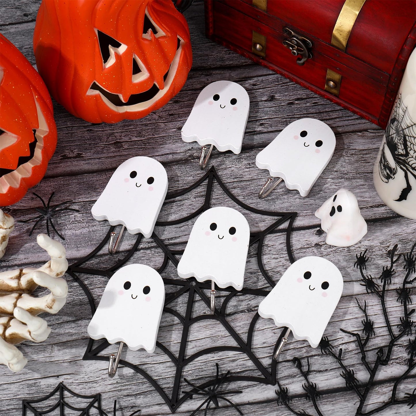 Whaline 6Pcs Halloween Ghost Hooks Cute Ghost Wood Coat Hook Decorative Towel Hanger Wall Mounted for Home Bathroom Bedroom Kitchen Entryway Decor