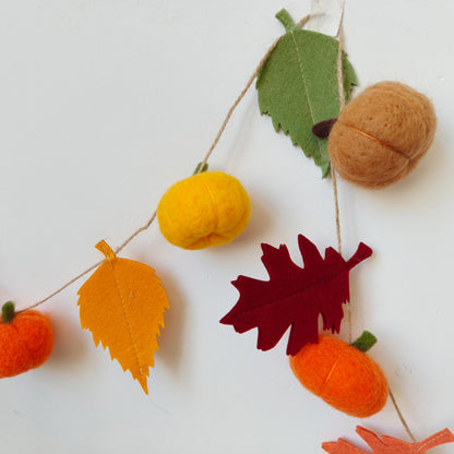 Fall Banner for Home -Fall Harvest Garland- Felt Pumpkin and Maple Leaf Banner, Autumn Thanksgiving Party Decorations