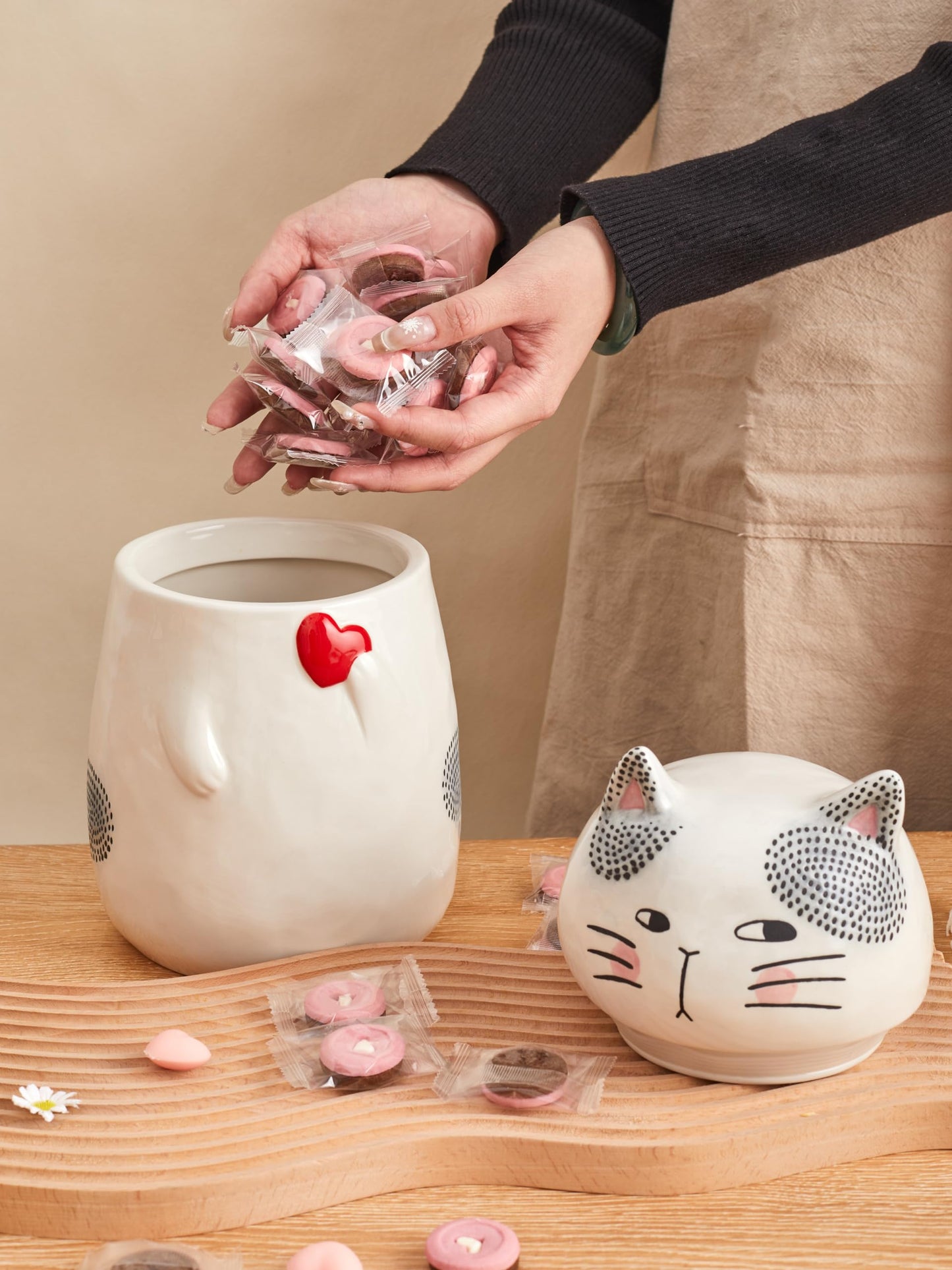 Bico Cartoon Cat Handpainted Stoneware Air Tight White 10.2 inch Cookie Jar, Dishwasher Safe, for storing Cookie, Candy, Coffee