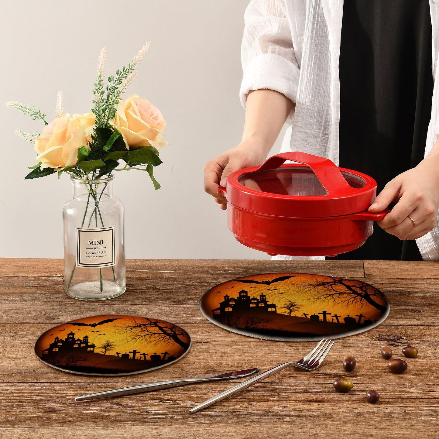 ALAZA Halloween Trivets for Hot Dishes 2 Pcs,Hot Pad for Kitchen,Trivets for Hot Pots and Pans,Large Coasters Cotton Mat Cooking Potholder Set 7