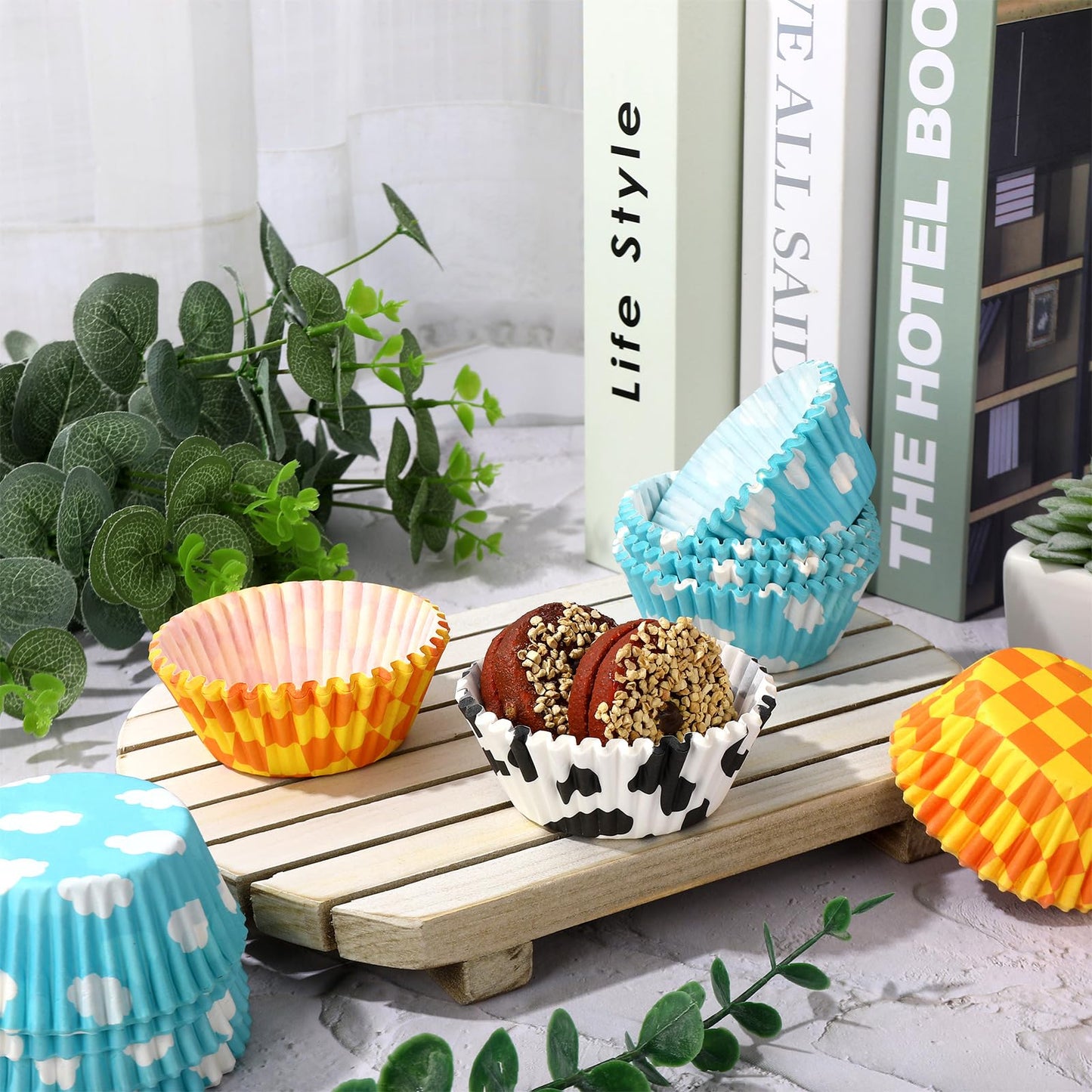 JarThenaAMCS 600Pcs Toy Inspire Game Cupcake Liner Cartoon Story Paper Cupcake Wrapper Cow Print Blue Cloud Checkered Disposable Muffin Cup for Baking Party Supplies, 2 x 1.2 in