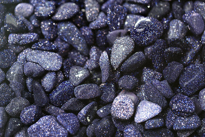 ZenQ 1 lb Blue Sandstone Tumbled Stone Chips Crushed Crystal Quartz Pieces