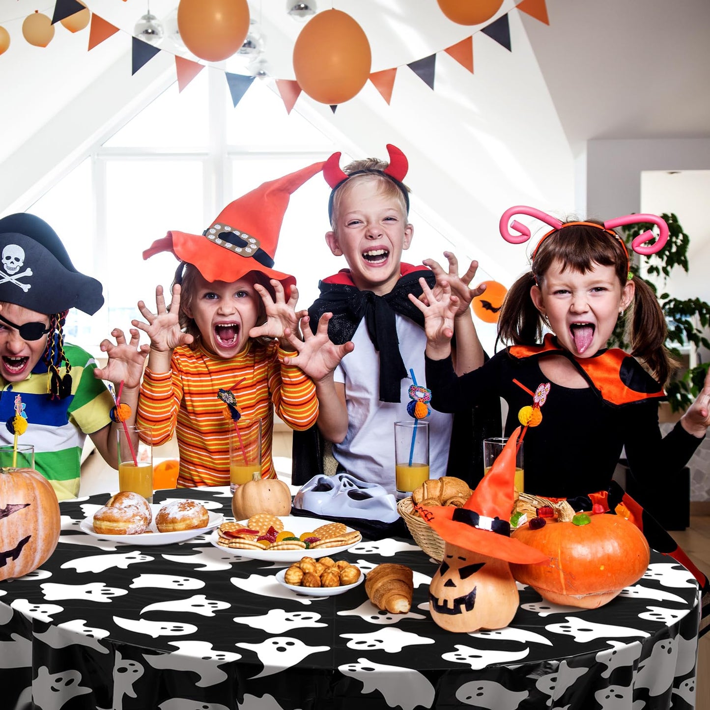 Ganeen 6 Pcs Halloween Plastic Tablecloths 84 Inch White Black Ghost Disposable Table Cover Plastic Round Ghost Spooky Tablecloths Decoration for Halloween Baby Shower Party Supplies
