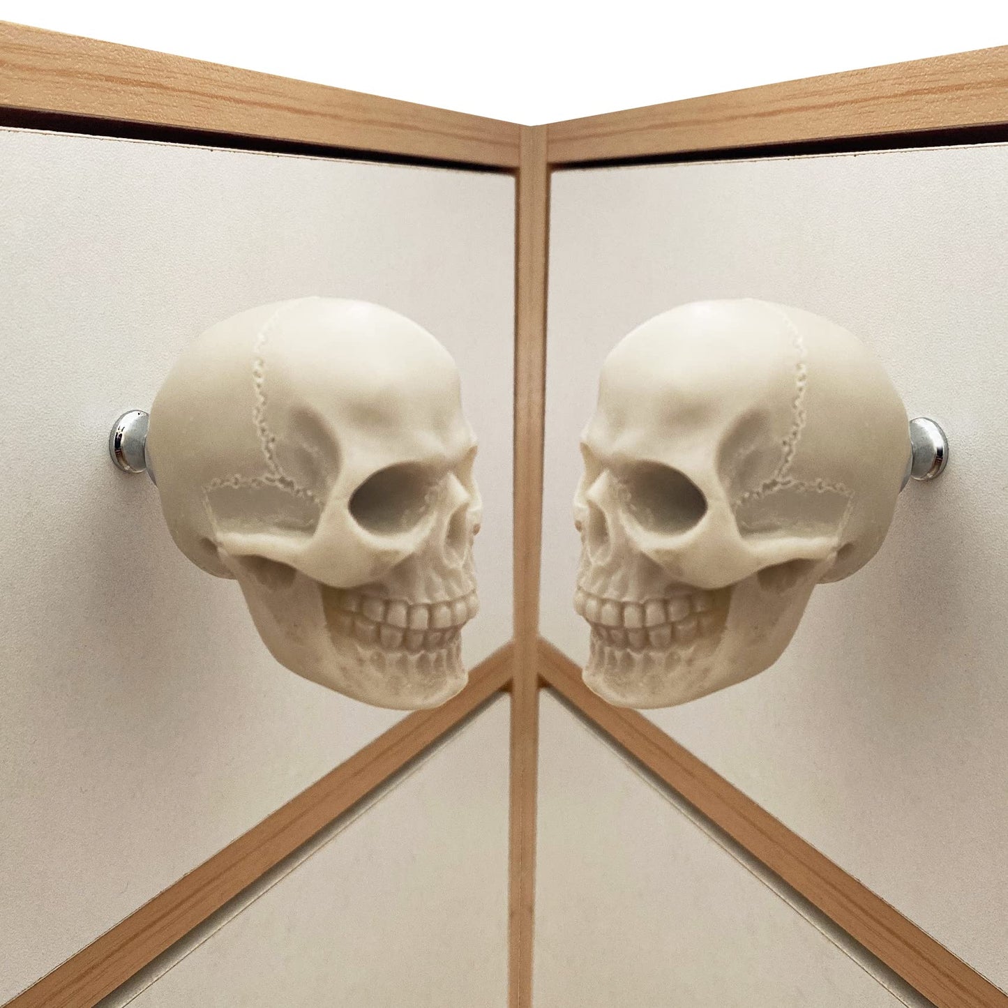 ZILucky 2 Pack Skull Drawer Knobs, Cabinet Knobs, Drawer Pulls, Halloween Home Decor, Skeleton Home Decor, Witchy Decor (2, Grayish White)
