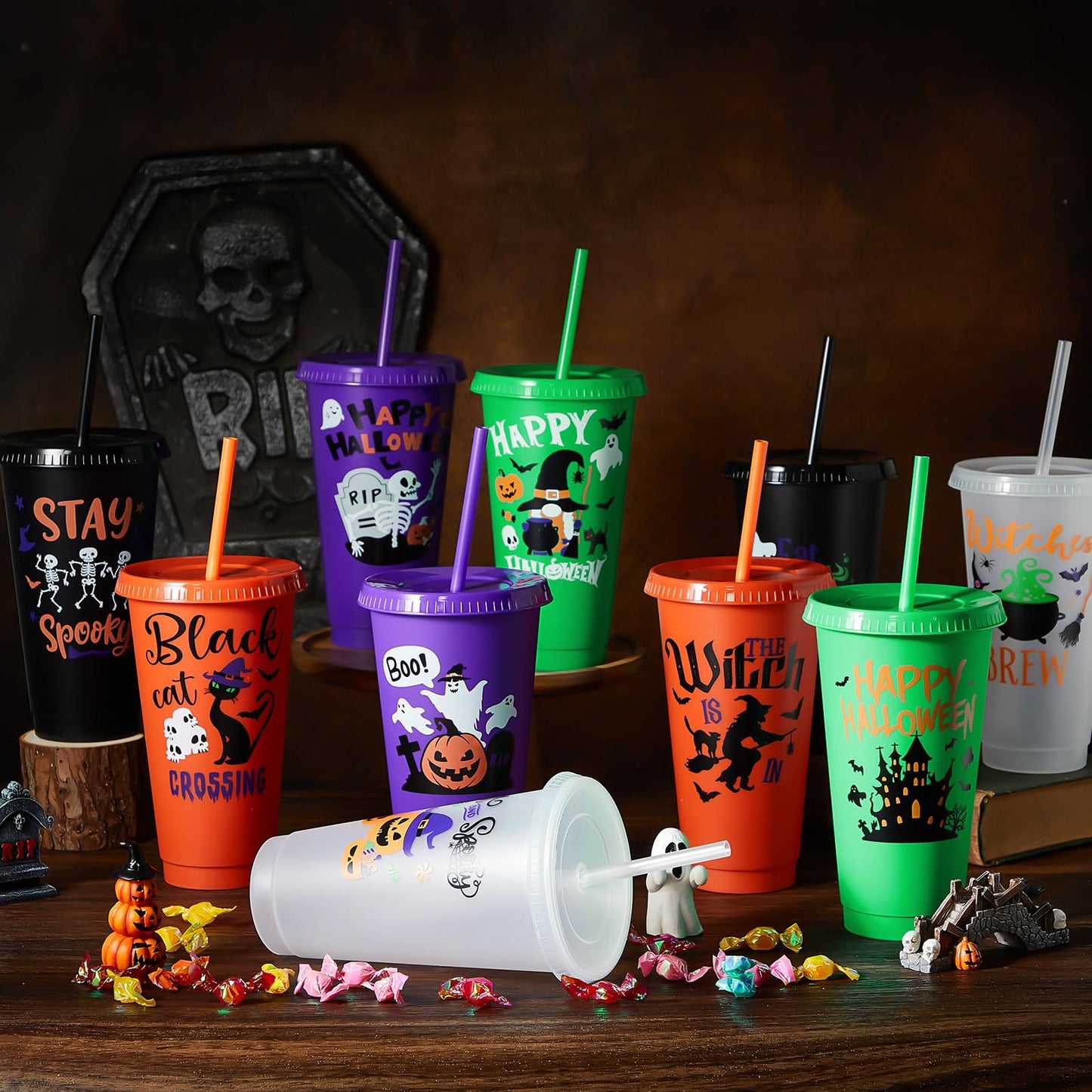 Chuangdi 30 Pack Halloween Plastic Tumbler with Lids and Straws Reusable Plastic Cups Spooky Cups Bulk for Kids Adults Halloween Party Birthday Supplies(24 oz,Pumpkin)