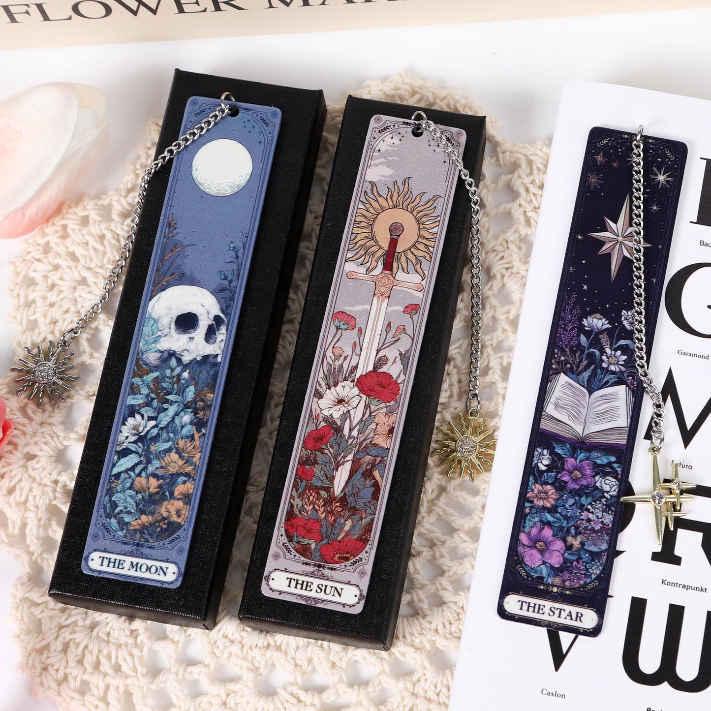 Shejdgart Gothic Tarot Bookmarks Gifts - 3PCS Funny Bookmarks for Women, Tarot Reading Accessories for Book Lovers, Horror Sun Moon Star Halloween Christmas Birthday Gifts for Friends Bookish