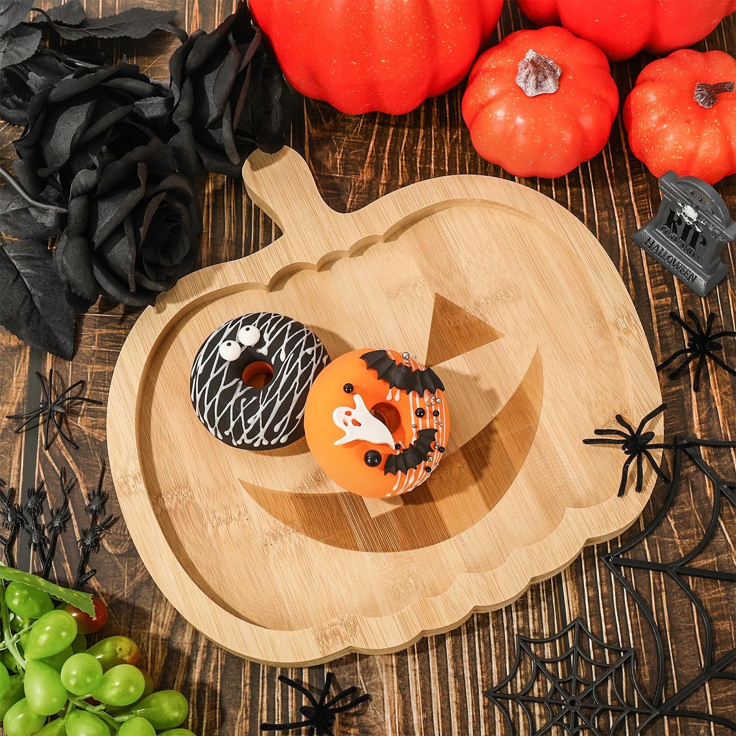 Whaline 2Pcs Halloween Charcuterie Board Pumpkin Ghost Serving Trays Bamboo Cheese Platter Tray Appetizer Boards Party Serving Platters for Home Party Dinnerware Supplies