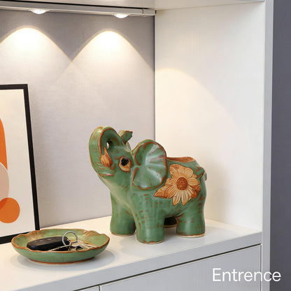 TUESMEILL Ceramic Elephant Pot with Drainage, Animal Plant Pots Cute Succulent Plant Pot for Home Decor and Office Desk Decoration