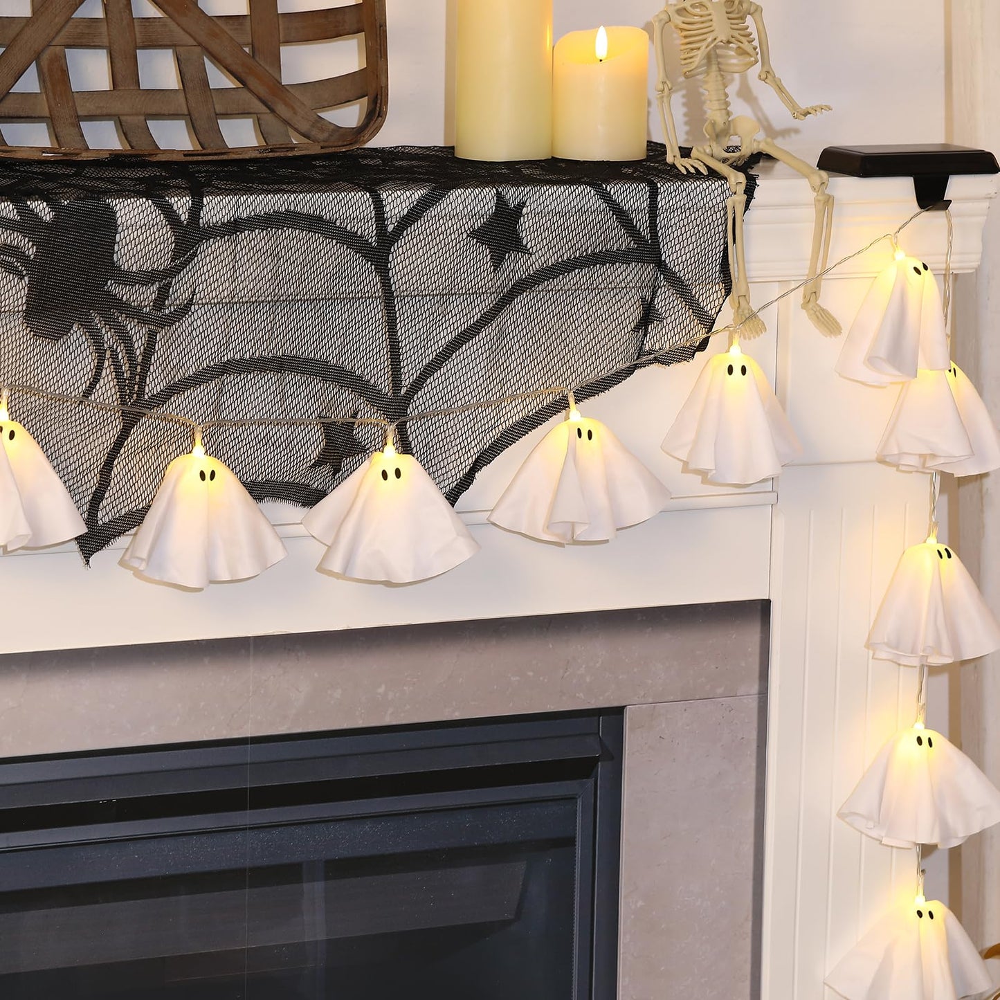 Halloween Decoration-Light Up Ghost Garland-Handmade Ghost Lights Banner for Home Party Fireplace Mantle Windows Decor
