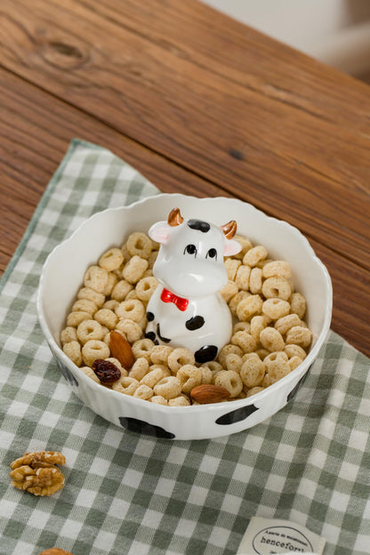 DIHOclub Decorative Ceramic Candy Bowl - Snack Serving Dish for Pistachios, Nuts, Candies, Jewelry Storage, Perfect for Holidays, Parties, and Gifts, 6 Inches(White Cow)