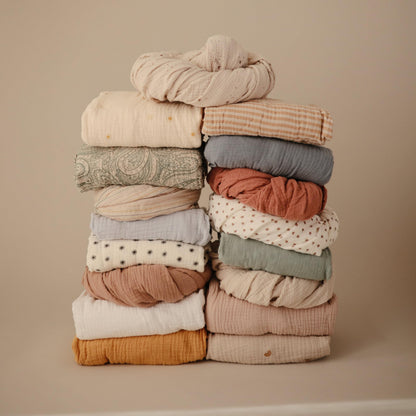 mushie Extra Soft Muslin Fitted Crib Sheet | 192 Thread Count | 28"x 52" (Blue Flowers)