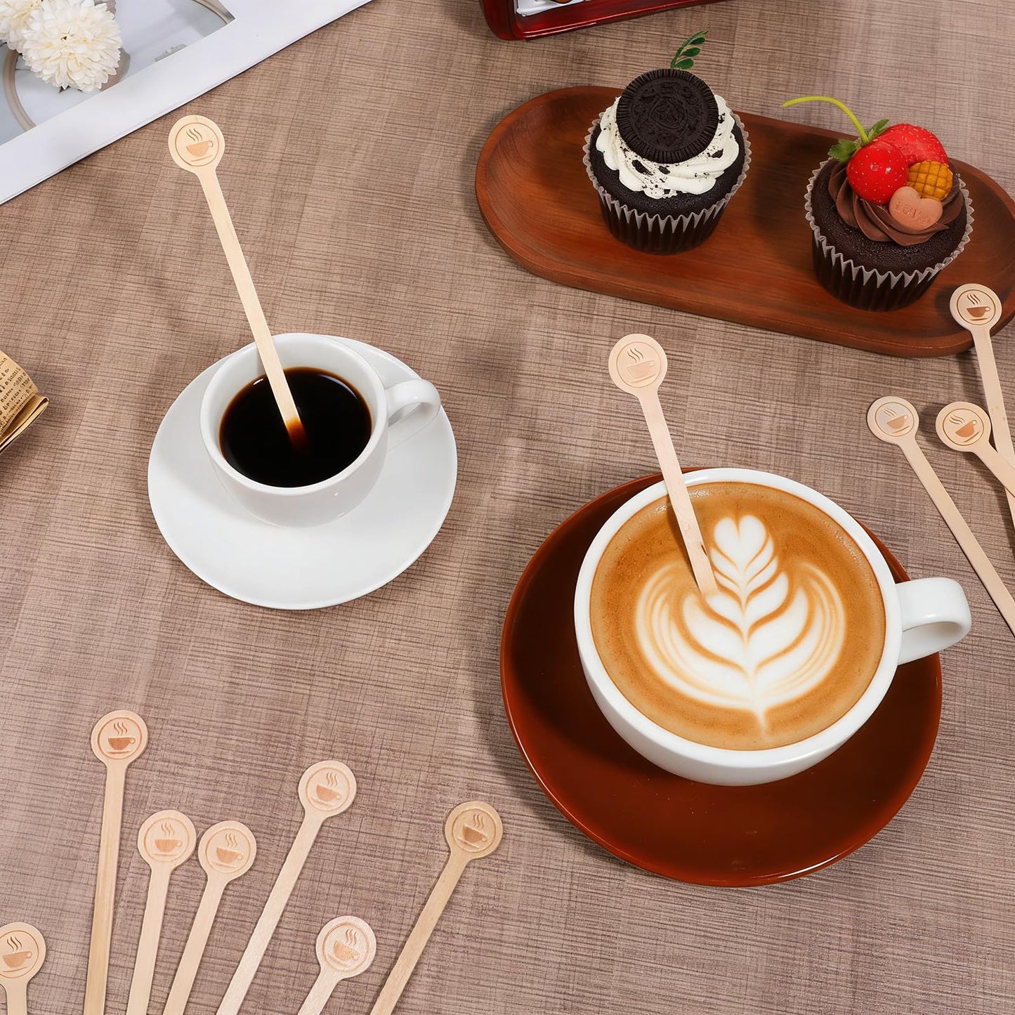AOZUO 400 Pcs Wood Coffee Stirrers, 6 Inch Wooden Stir Sticks with Round Ends Disposable Coffee Mixer Stick Drink Sticks for Coffees Cocktails Milk Tea Honey Hot Chocolate