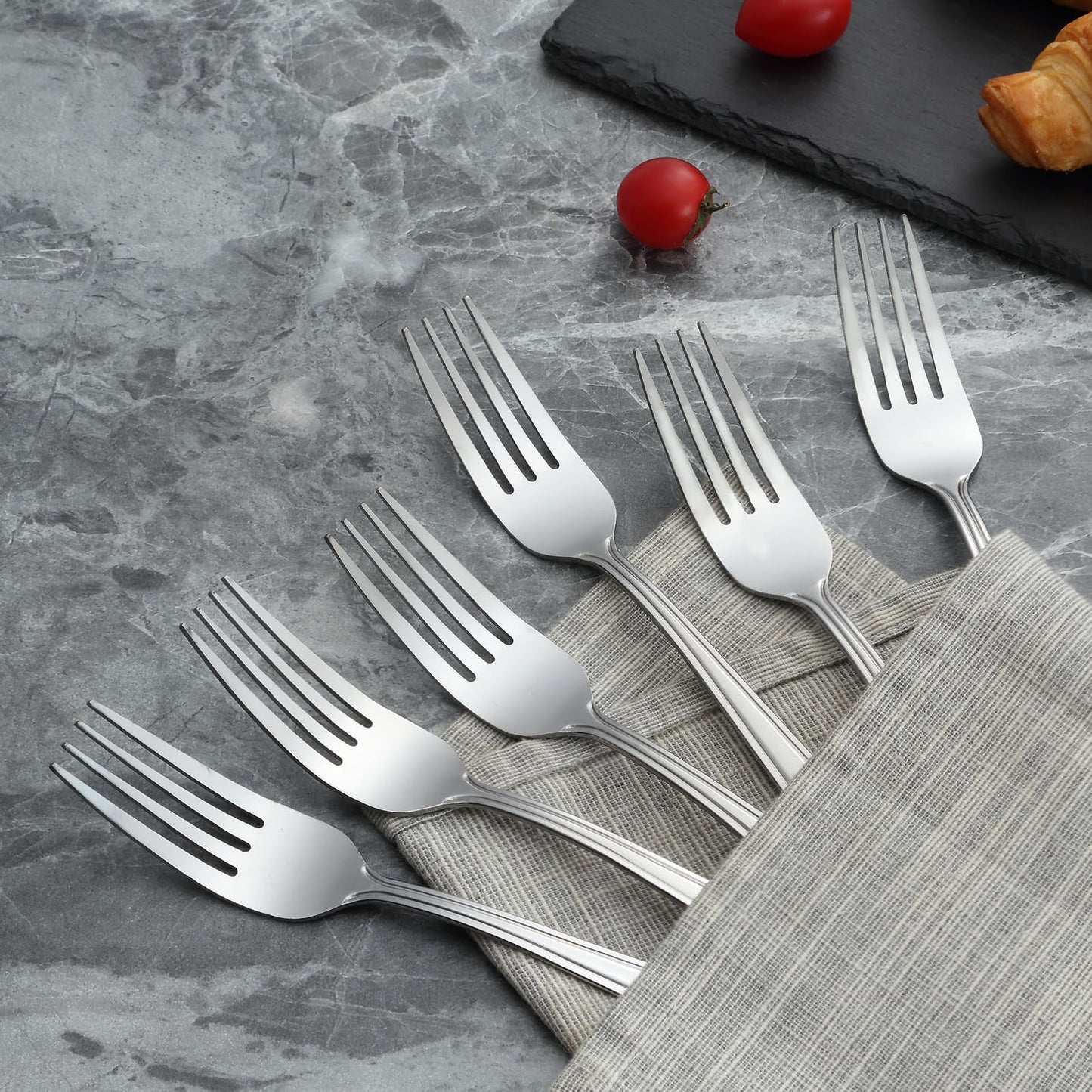 24 Pieces Forks Set (7.8”), Unokit Forks Silverware Set, Stainless Steel Dinner Forks, Table Forks, Metal Forks, Fork Set of 24 for Home/Kitchen & Restaurant,Mirror Polished, Dishwasher Safe