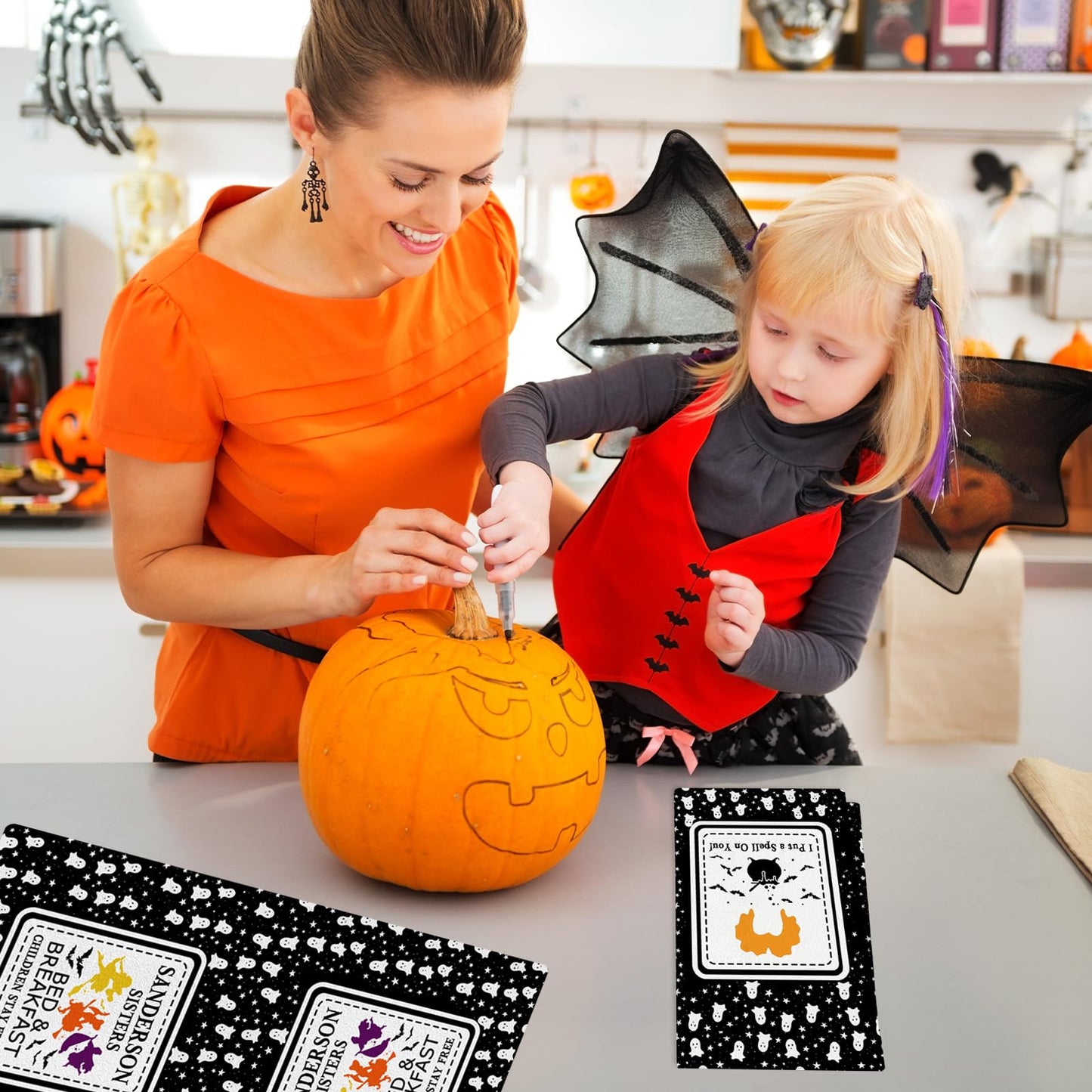 4 Pcs Halloween Kitchen Towels Hocus Pocus Decor I Smell Children Funny Hand Towels for Bathroom Gothic Dish Cloths Halloween Bathroom Decortions Housewarming Gift for Home Wall Decor 15.7x23.6 Inches
