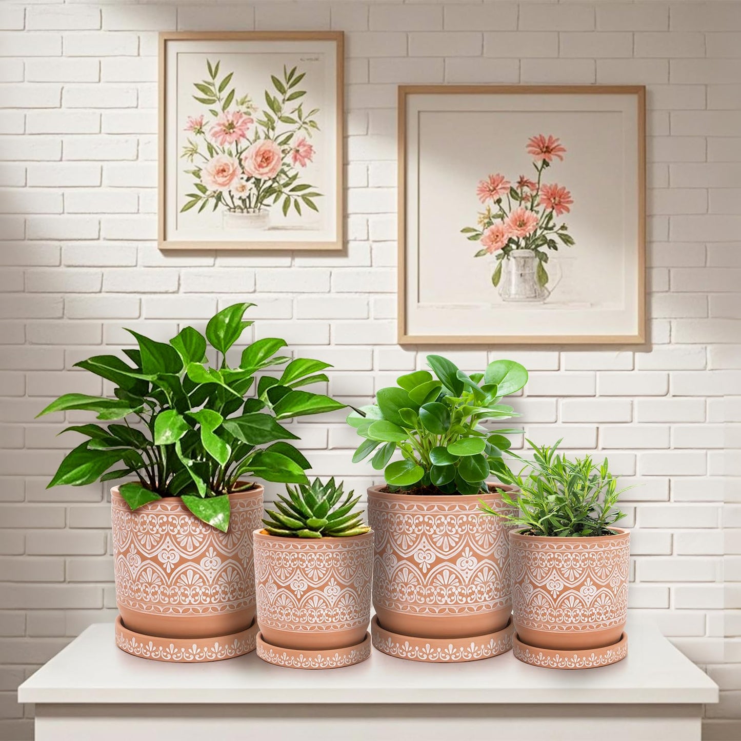 Suwimut Set of 2 Terracotta Plant Pots 4 Inch 6 Inch, Small Medium Clay Planter Pot, Ceramic Cactus Flower Succulent Pot with Drainage Hole and Saucer for Indoor Outdoor Plants