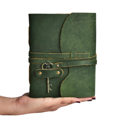 LEATHER VILLAGE Vintage Leather Journal – 200 Handmade Vintage Deckle Edge Paper – Leather bound Journal For Women Men – Vintage Key Closure - Book of Shadows - Green - 8X6 inches (A5)
