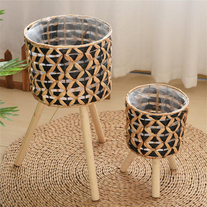 WAGHAVEN Woven Planter Baskets with Plastics Lining and 3 Wooden Legs, Wicker Planter Basket,Boho-Plant Pot with Stand,Plant Baskets Indoor with Liner for Plant, Flowers, Toy, Country Farmhouse