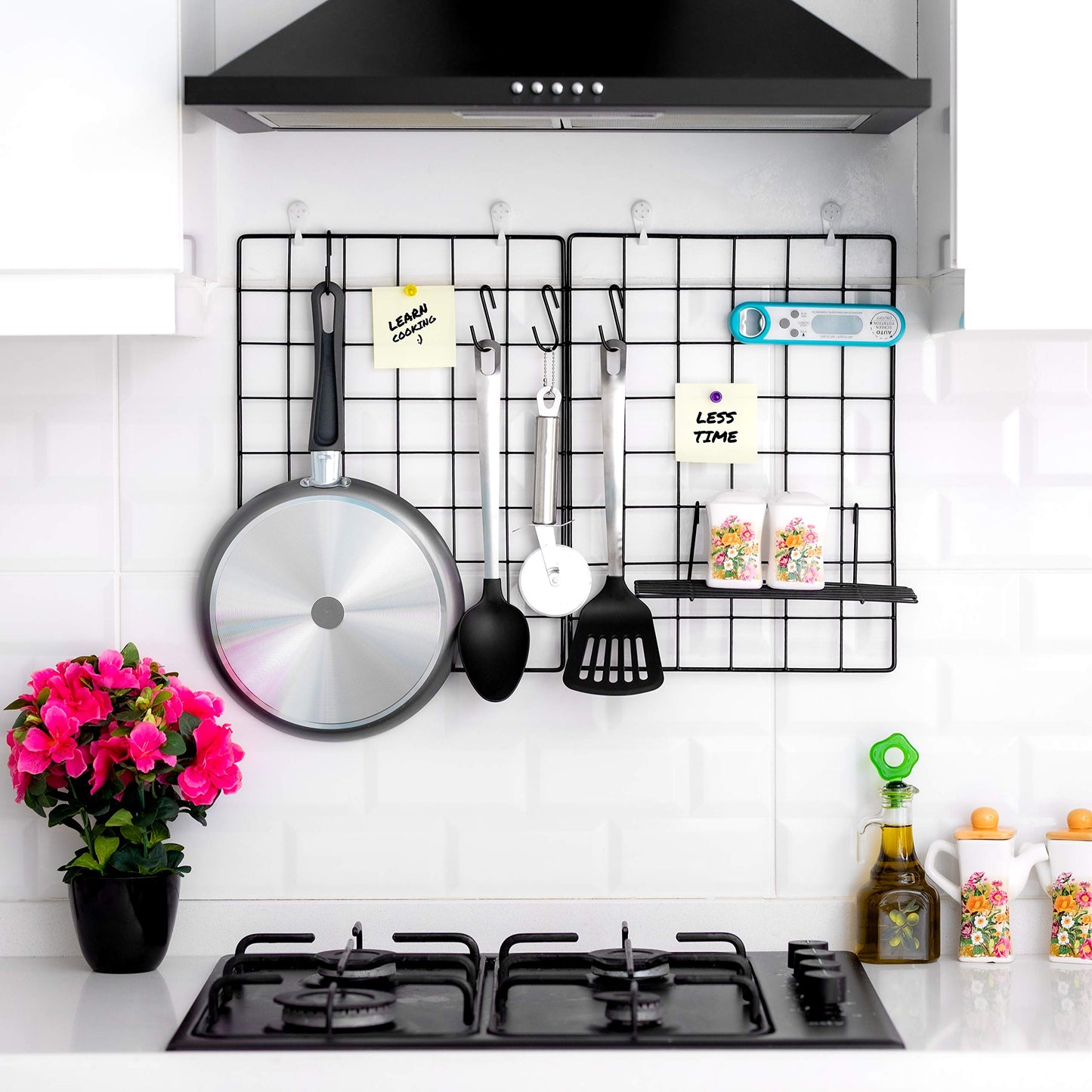 ODOXIA 4-Pack Wire Wall Grid Panel | Photo Grid Wall Decor | Metal Board for Hanging Pictures | Black Wire Organizer for Home, Office & Kitchen | Panel for Display & Storage