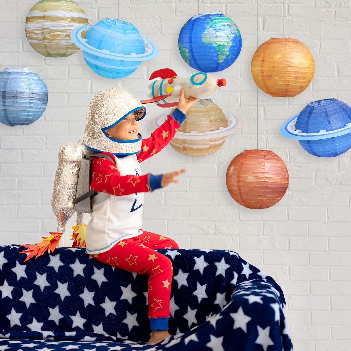 Fontien 8 pcs Planet Paper Lanterns,10 inch Outer Space Party Decorations, Solar System Hanging Paper Lanterns for Kids Birthday Baby Shower Science Classroom Home Decor