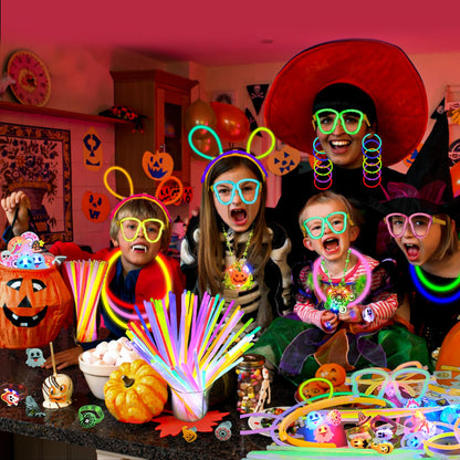 iRugosa hapfyer 124PCS Halloween Party Favors for Kids, Glow in the Dark Toys Bulk for Halloween Treat Bags Goodies Bags Fillers/Halloween Gifts Party Supplies