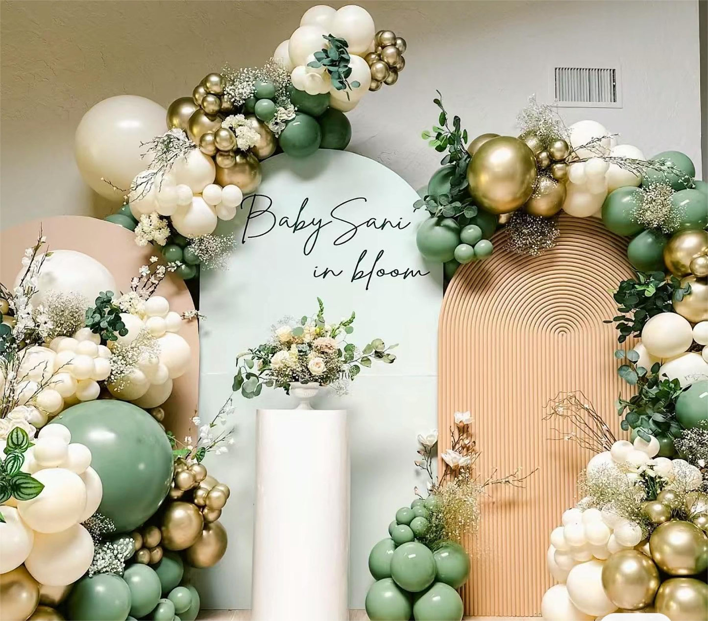 MEBAY Sage Green White Gold Balloon Garland Arch Kit, 146Pcs Latex Balloons Different Sizes 18 12 10 5 Inch for Birthday Baby Shower Gender Reveal Wedding Party Decoration