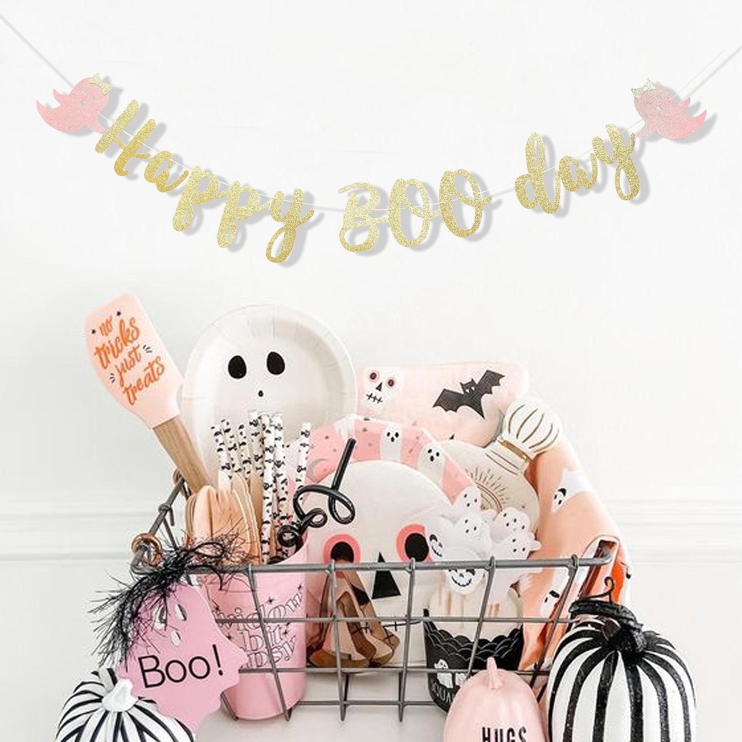 Happy Halloween Banner - Happy Boo Day Garland, Halloween Birthday Party, Halloween Party Decorations, Boo Birthday Banners, Gold Glitter Banner Sign Garland