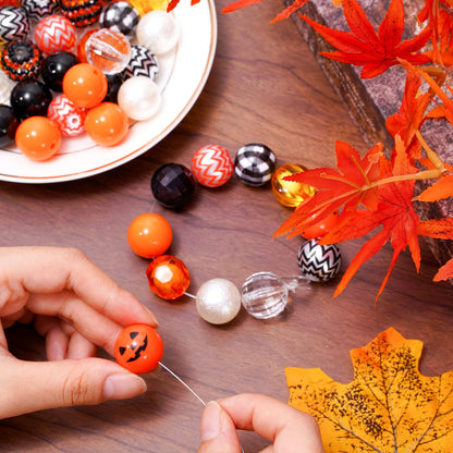 Whaline 50Pcs 20mm Halloween Beads Mixed Bubblegum Beads Set Jack-O-Lantern Spacer Bead Black Orange Chunky Jumbo Plastic Bead for Holiday Crafts Jewelry Making Boutique Craft Supplies