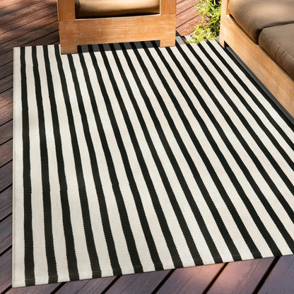 OJIA Washable Area Rugs 4'x6', Black and Cream Outdoor Rug Cotton Woven Entryway Rugs Indoor Striped Patio Rugs Carpet Large Area Rugs for Bedroom/Porch/Deck/Backyard/Home Outside Entrance Decor