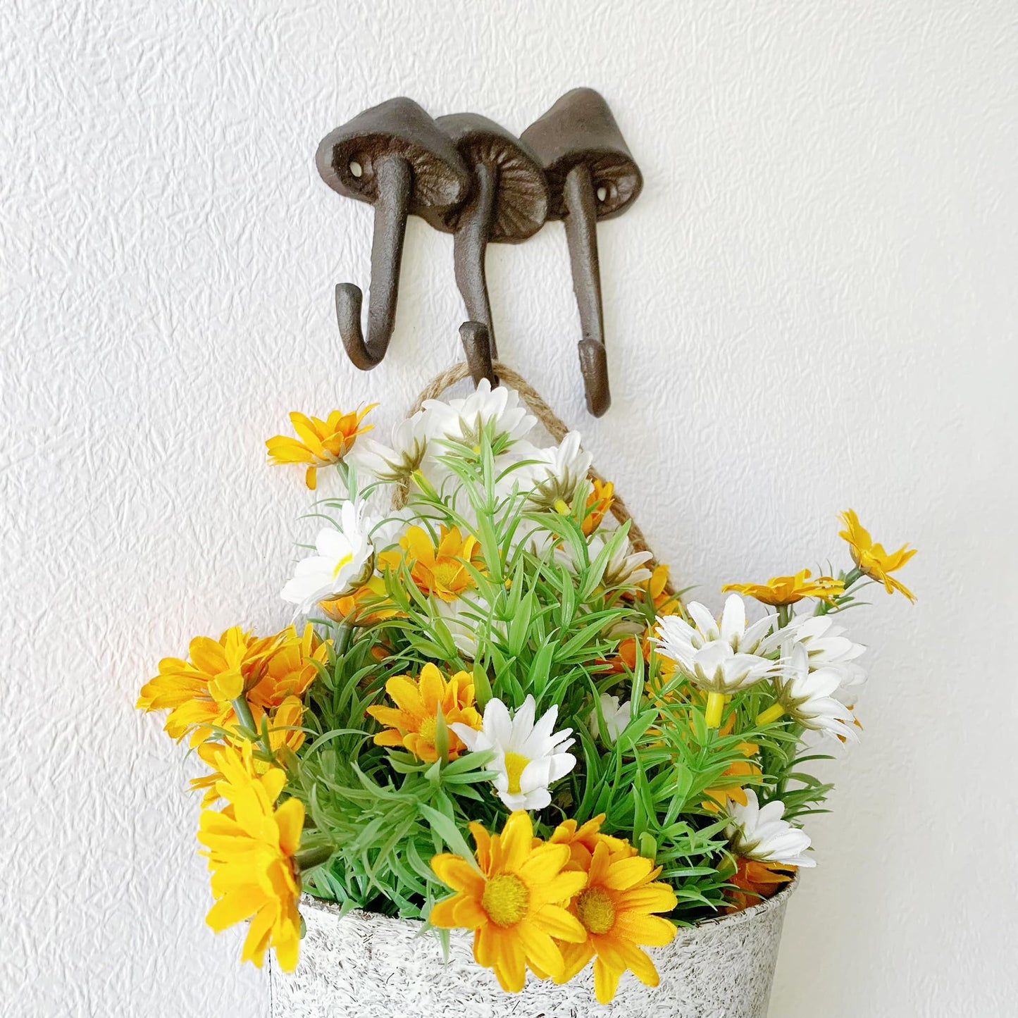 Zorues Rustic Mushroom-Shaped Decorative Wall Hook Rack Hangers for Hanging Clothes, Coats, Towels, Keys, and Hats, 1 Pack Antique Cast Iron Mounted Wall Hooks